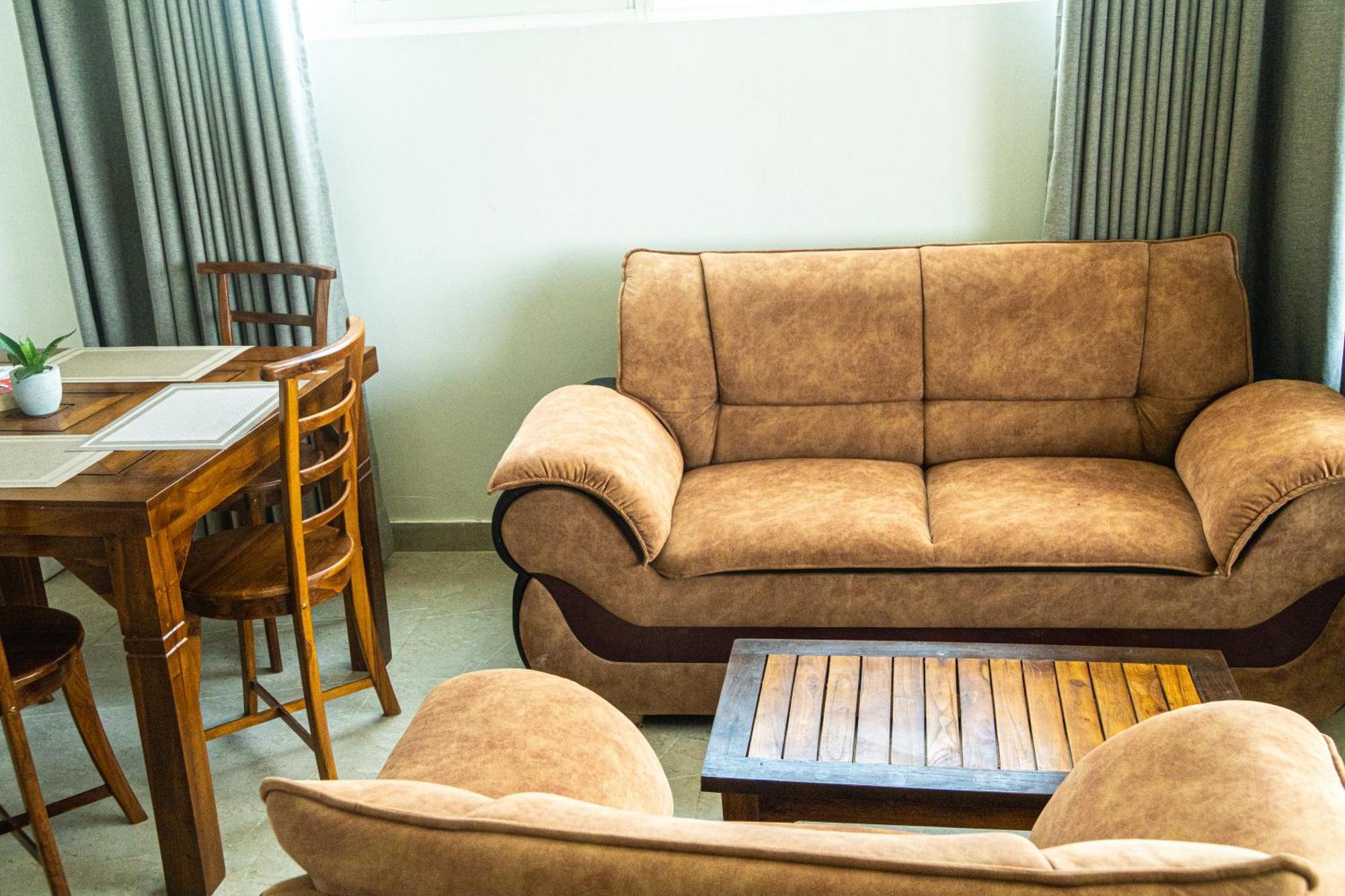 Cocos Hotel Midigama Luaran gambar